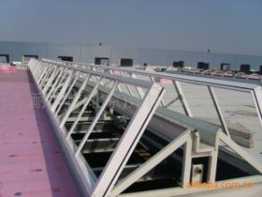 三角型電動采光排煙天窗